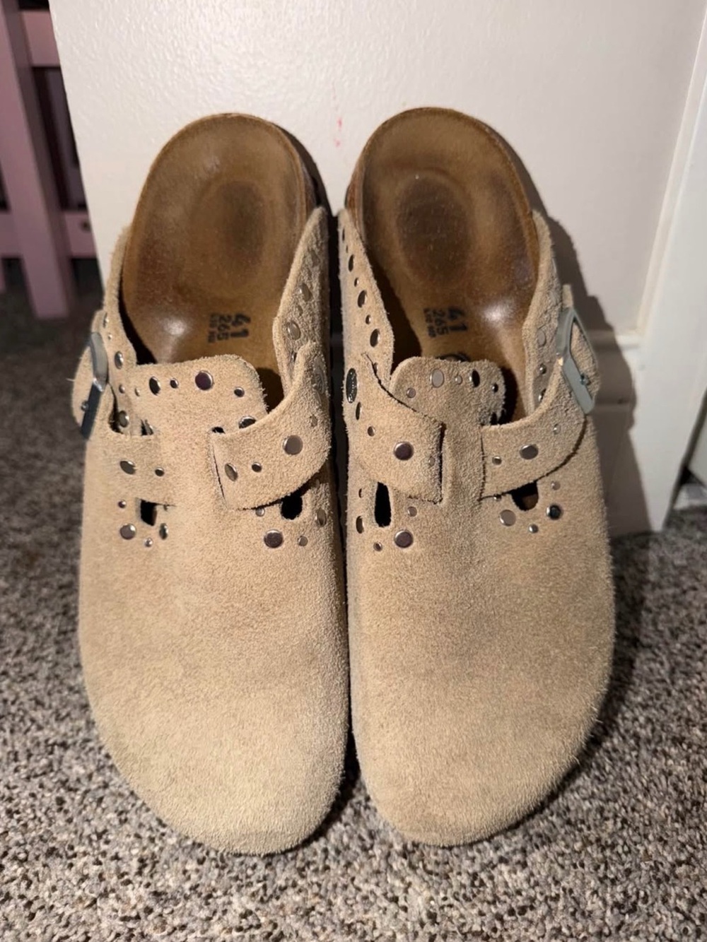 Birkenstock Women’s Suede Clog Slip-On in Light Tan size 10
